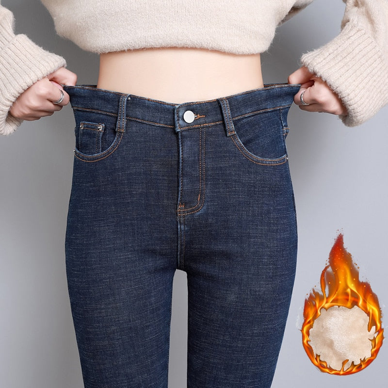 Calça Jeans Peluciada